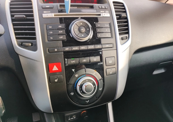 Kia Venga cena 17900 przebieg: 278000, rok produkcji 2010 z Dobiegniew małe 46